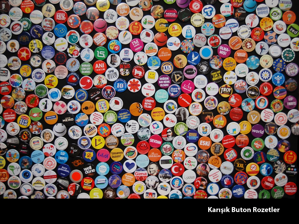 Karışık Buton Rozetler